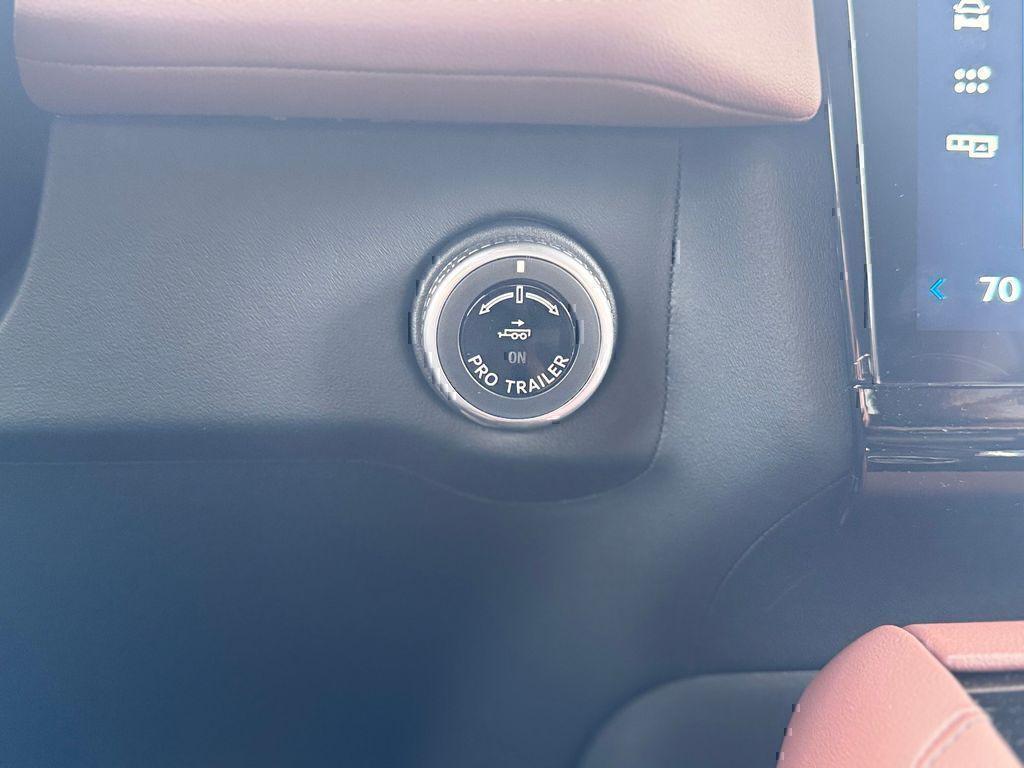 new 2026 Lincoln Navigator car