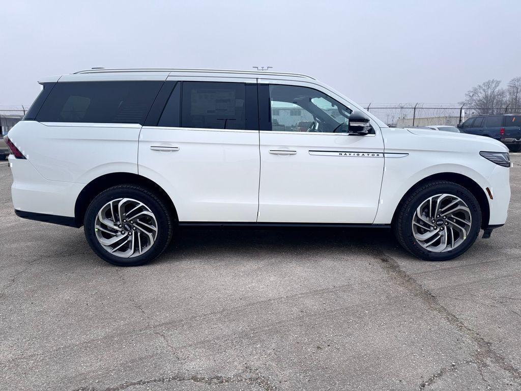 new 2026 Lincoln Navigator car