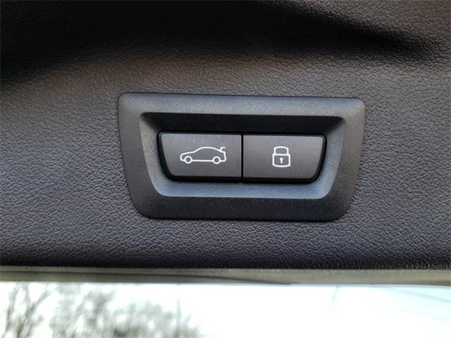 used 2025 BMW X7 car, priced at $99,995