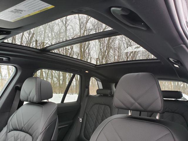 new 2026 BMW X5 PHEV car, priced at $85,000