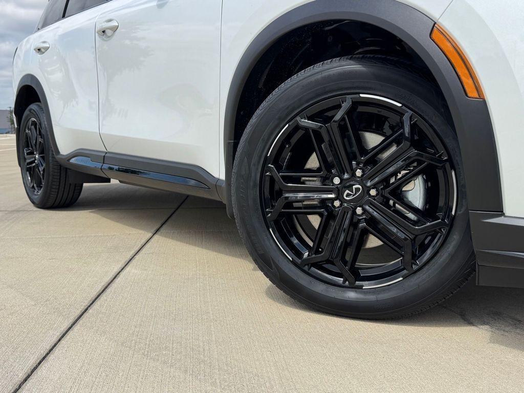 new 2027 INFINITI QX60 car, priced at $65,672