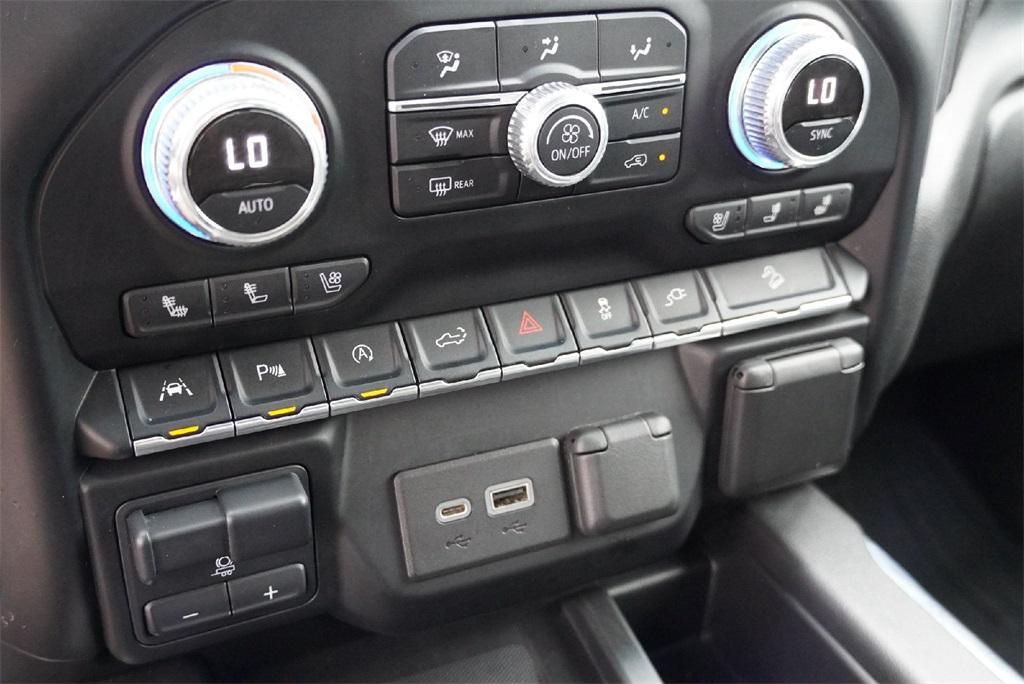 used 2021 GMC Sierra 1500 car, priced at $31,950