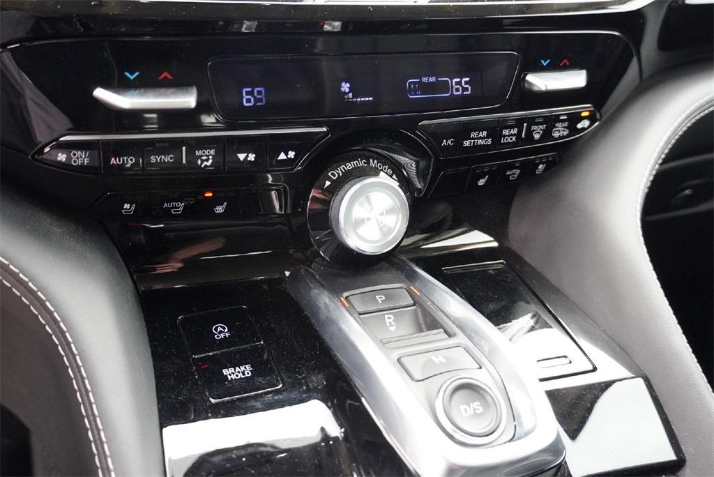 used 2023 Acura MDX car, priced at $43,100