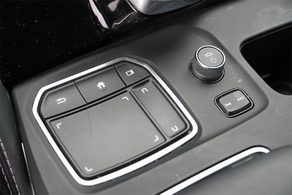 used 2023 Acura MDX car, priced at $43,100