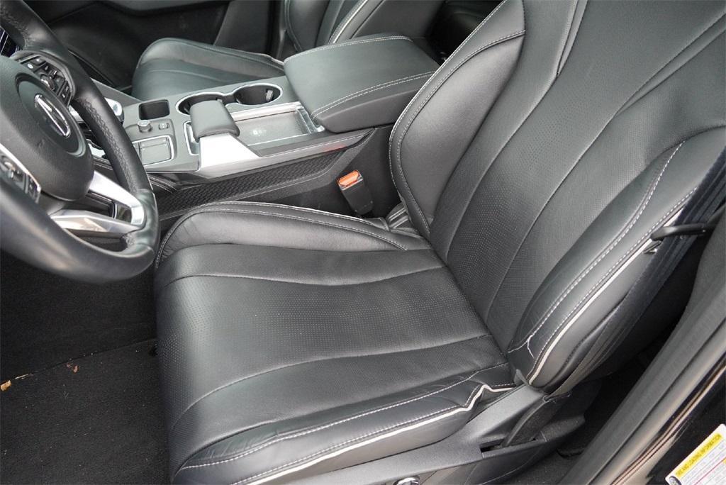 used 2023 Acura MDX car, priced at $43,100