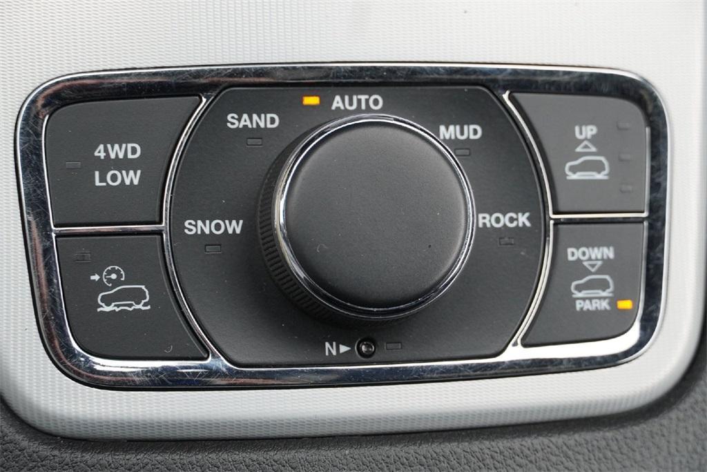 used 2019 Jeep Grand Cherokee car, priced at $20,800