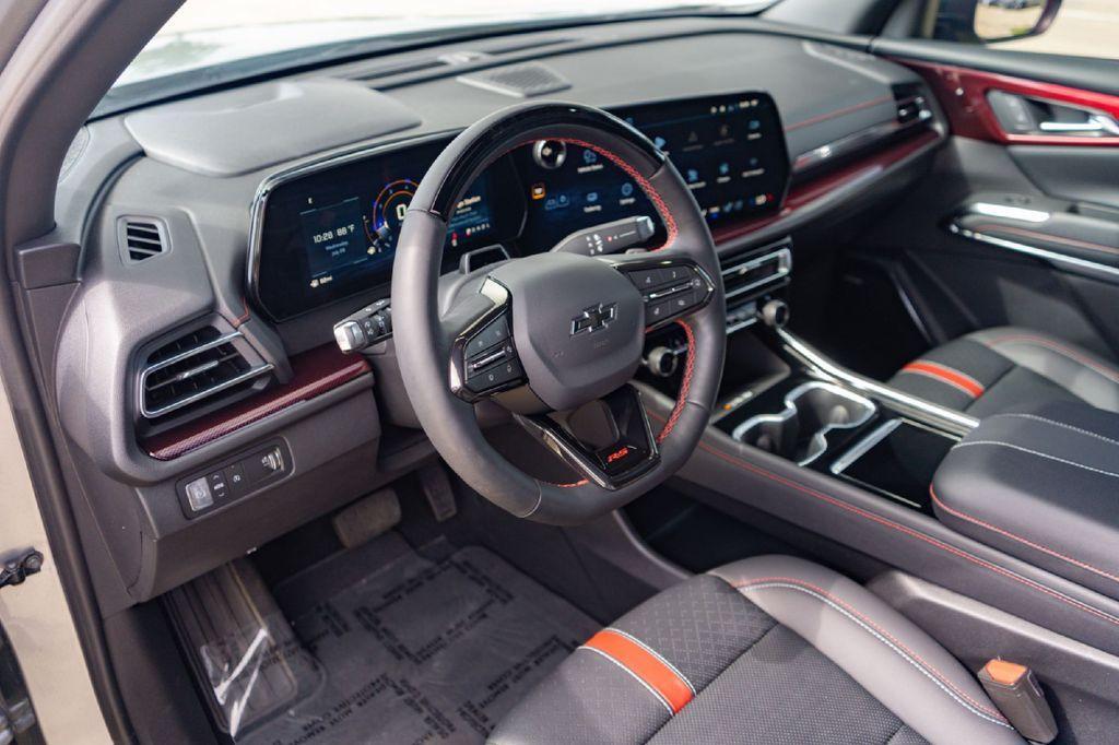 used 2026 Chevrolet Traverse car, priced at $50,500