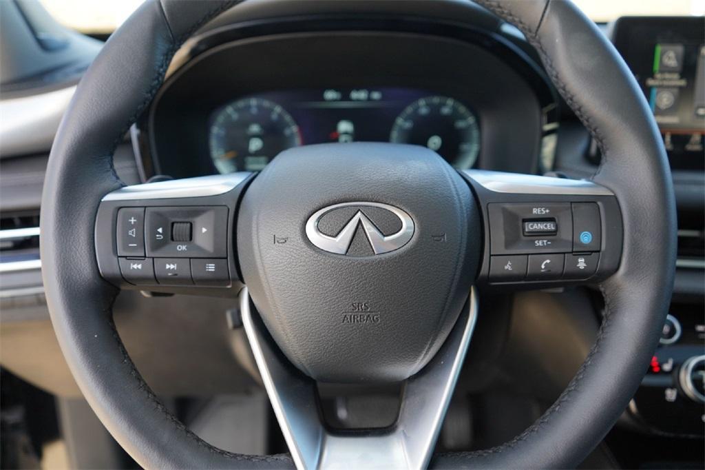 used 2025 INFINITI QX60 car, priced at $43,000