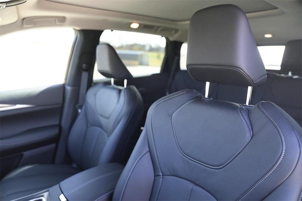 used 2025 INFINITI QX60 car, priced at $42,450