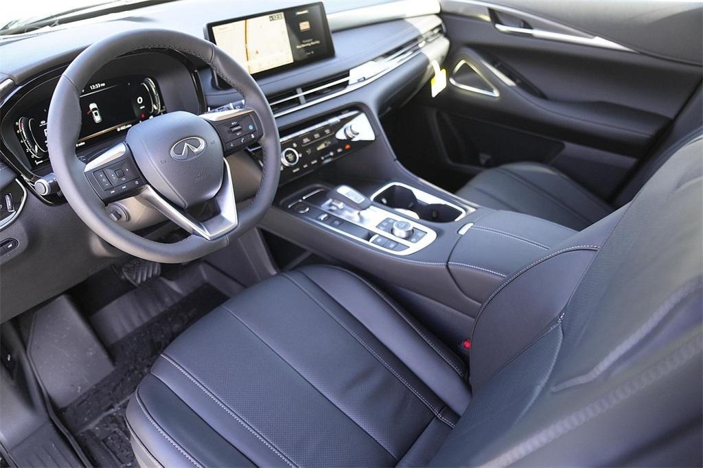 used 2025 INFINITI QX60 car, priced at $42,450