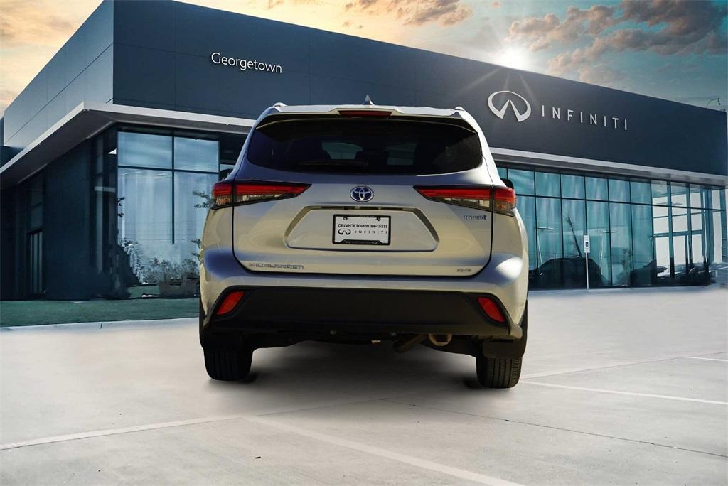 used 2023 Toyota Highlander Hybrid car, priced at $36,600