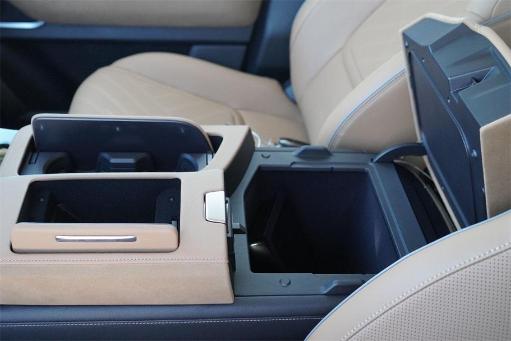 new 2026 INFINITI QX80 car, priced at $96,667