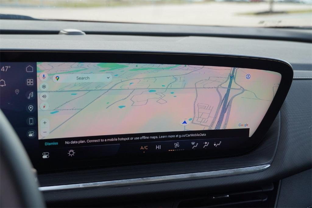 used 2025 Buick Envision car, priced at $28,100