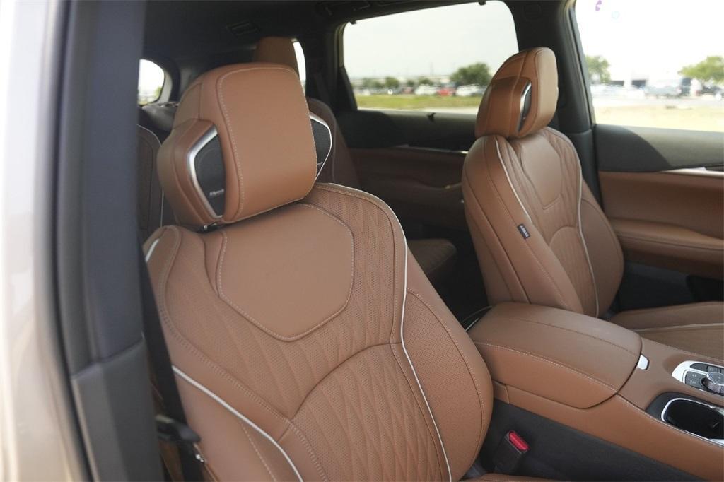 new 2026 INFINITI QX60 car, priced at $70,045