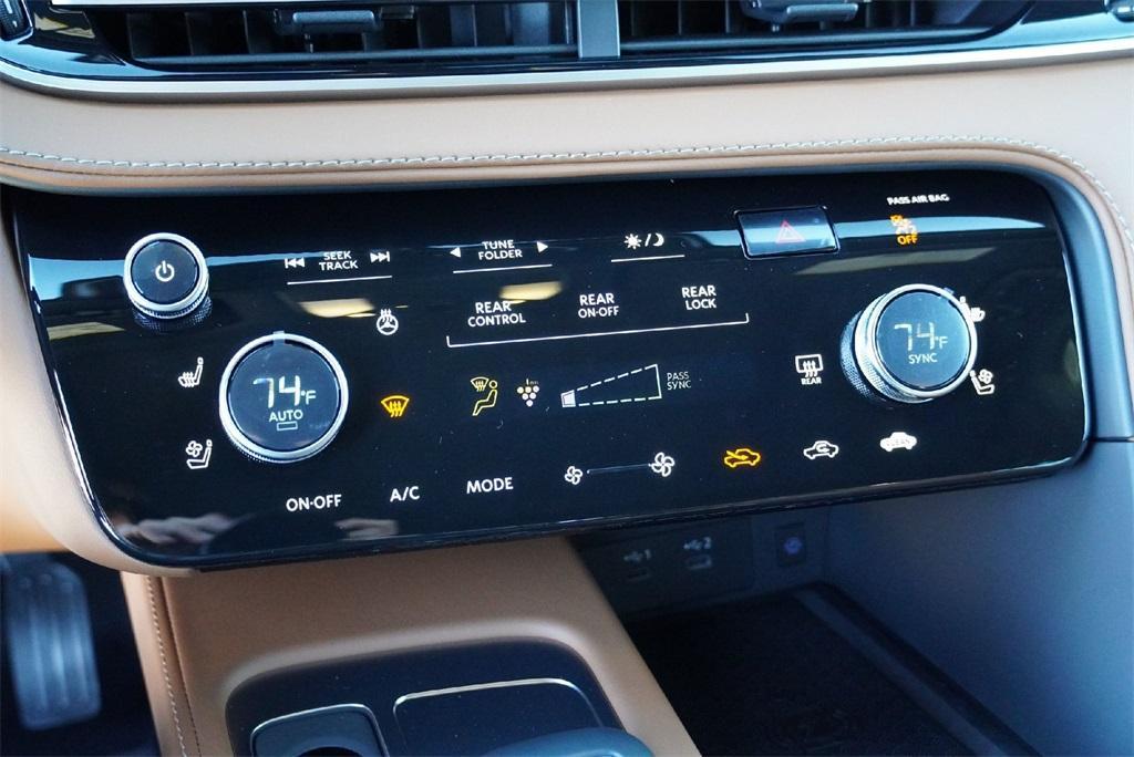 new 2026 INFINITI QX60 car, priced at $70,375