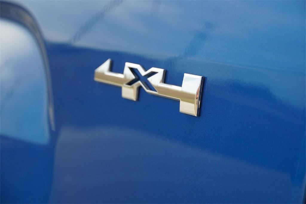 used 2022 GMC Canyon car, priced at $29,550