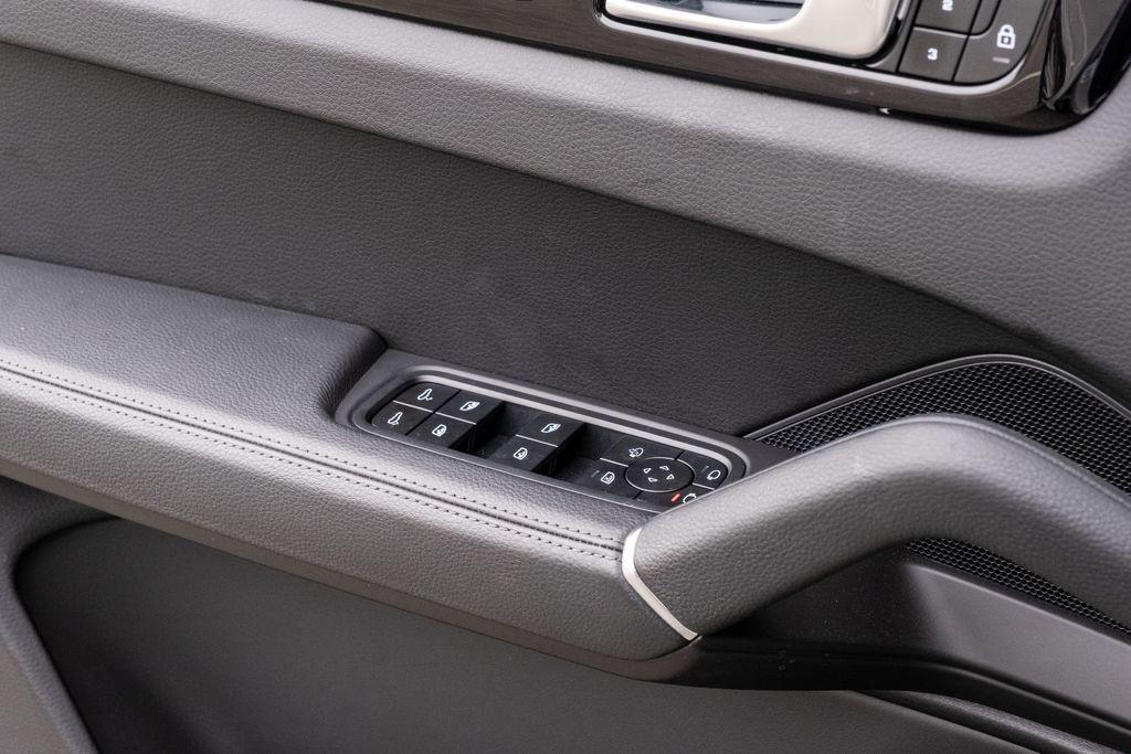 used 2023 Porsche Cayenne car, priced at $62,995