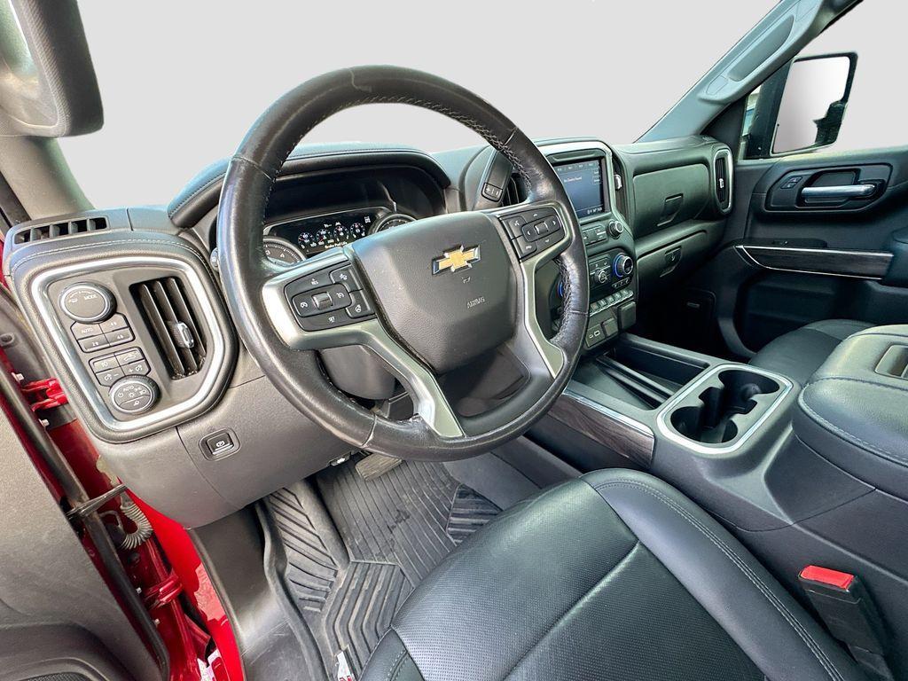 used 2021 Chevrolet Silverado 1500 car, priced at $28,995
