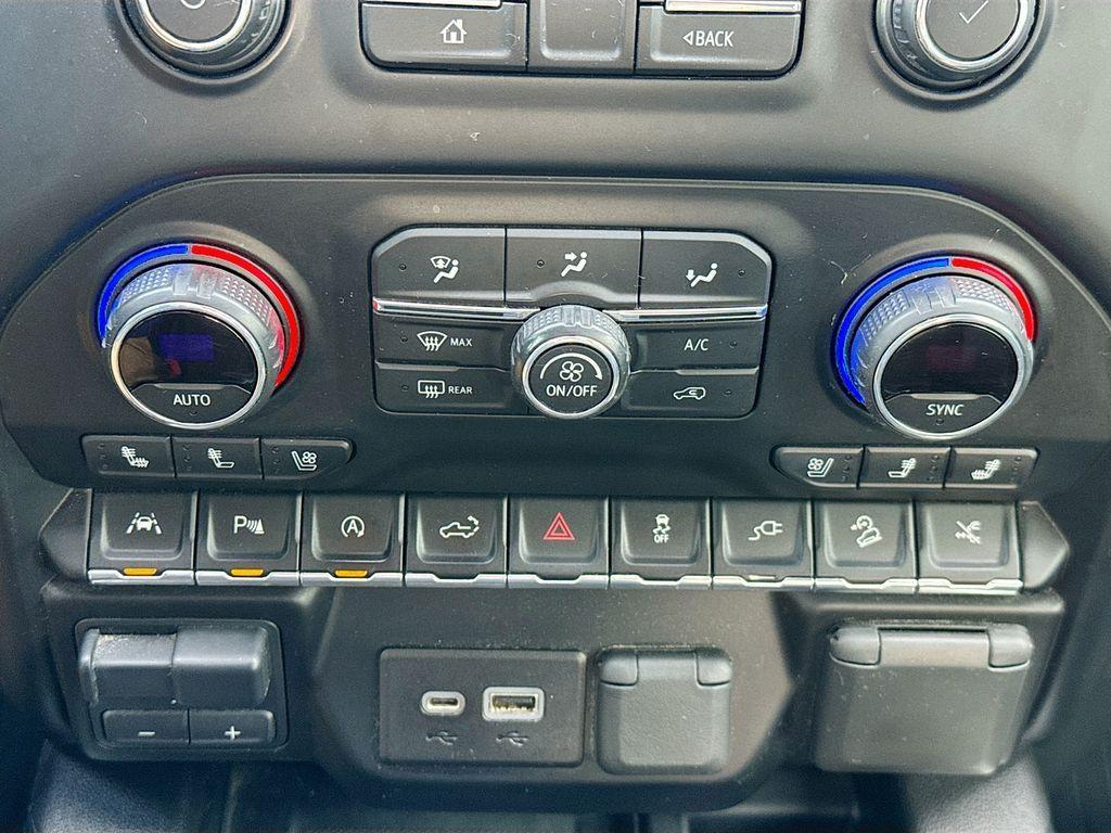 used 2021 Chevrolet Silverado 1500 car, priced at $28,995