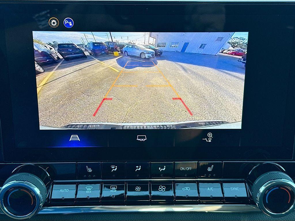 used 2025 Chevrolet Colorado car, priced at $31,800