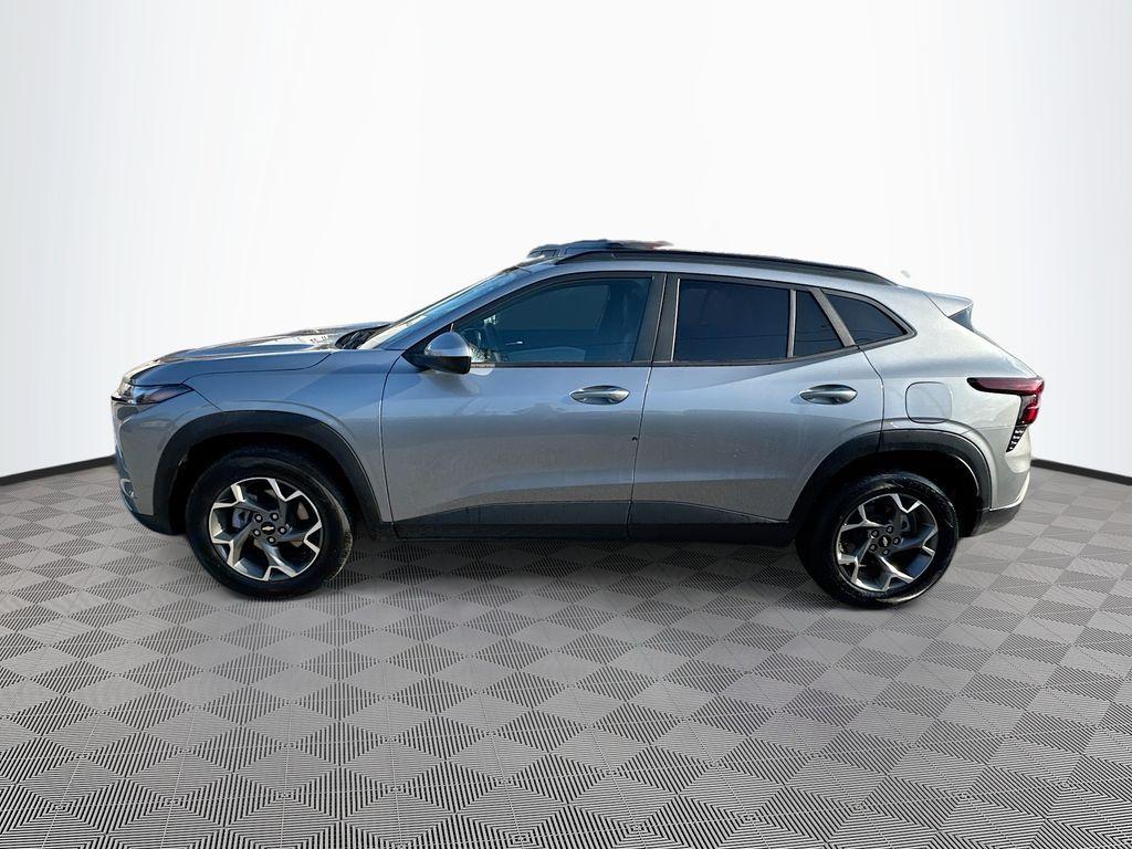 used 2025 Chevrolet Trax car, priced at $19,999