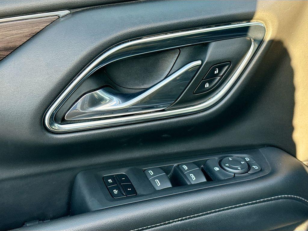 used 2023 Chevrolet Suburban car, priced at $35,678