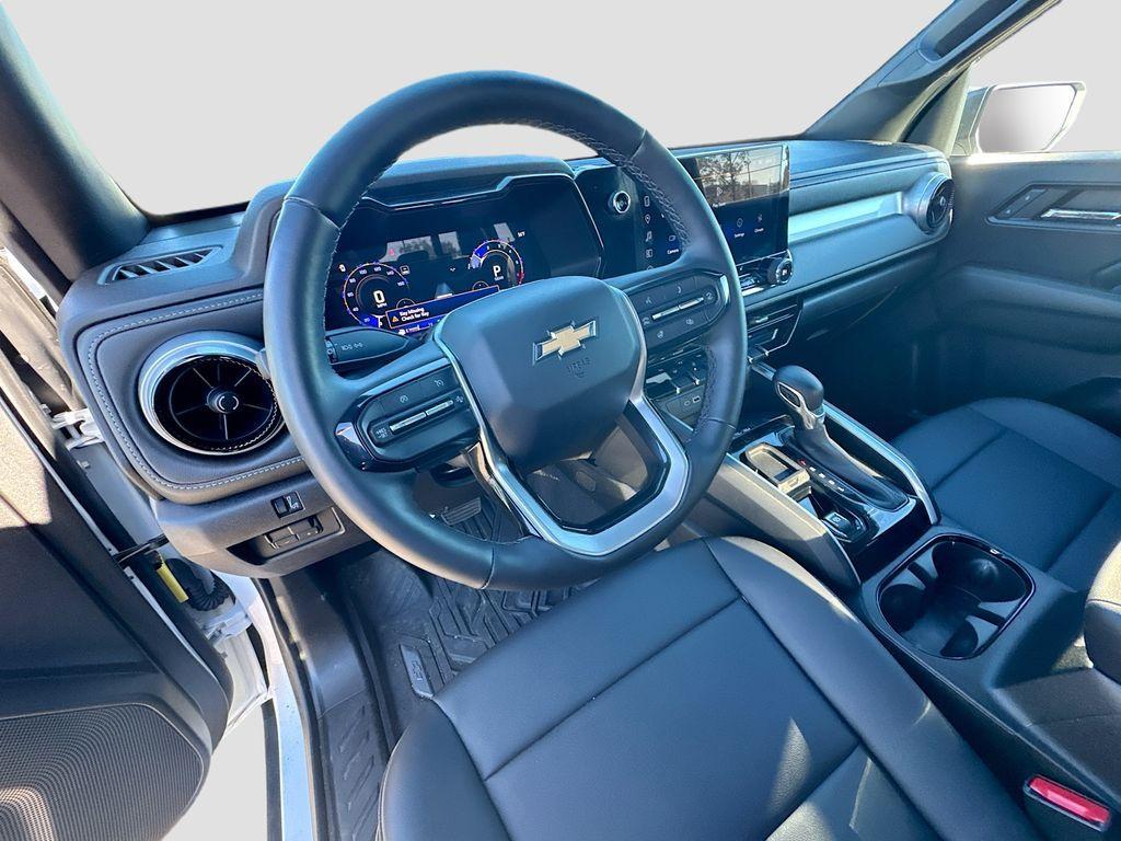 used 2024 Chevrolet Colorado car, priced at $30,970