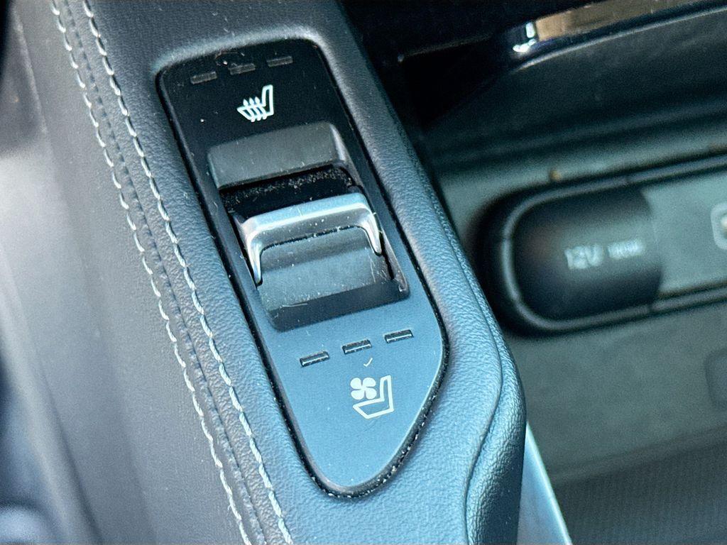 used 2022 Kia Telluride car, priced at $18,798