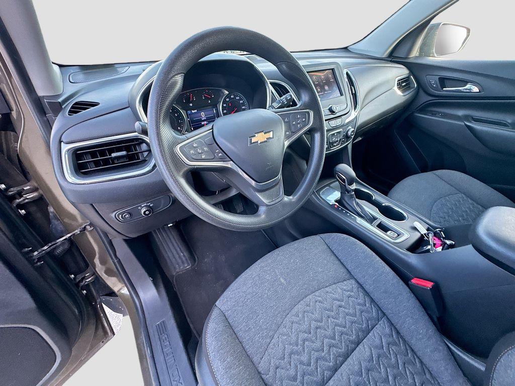 used 2023 Chevrolet Equinox car, priced at $17,948