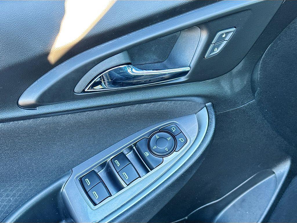 used 2024 Chevrolet Malibu car, priced at $17,888