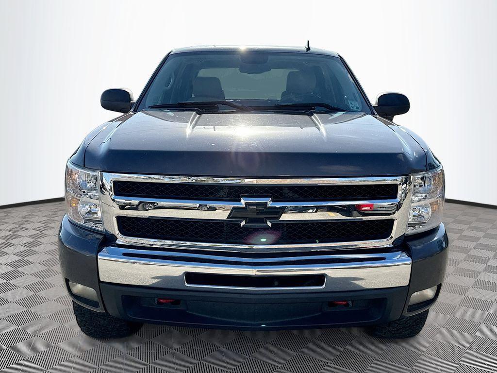 used 2010 Chevrolet Silverado 1500 car, priced at $7,998