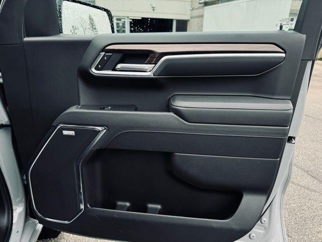 used 2025 Chevrolet Silverado 1500 car, priced at $46,279