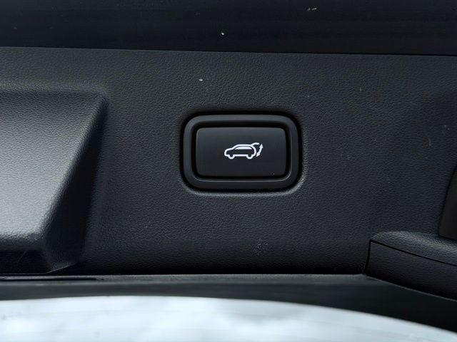 used 2023 Hyundai Tucson car, priced at $25,623