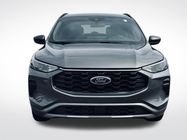 used 2024 Ford Escape car, priced at $26,000