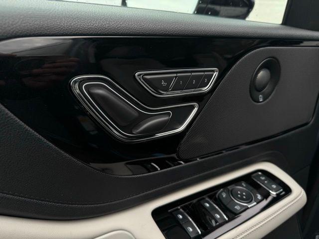 new 2026 Lincoln Aviator car