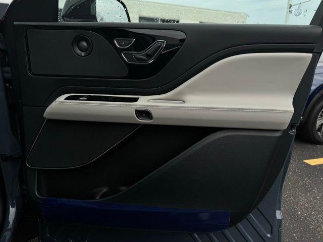 new 2026 Lincoln Aviator car