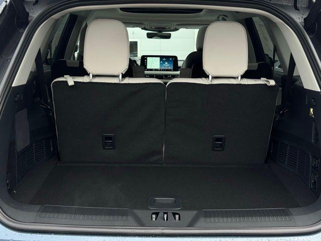 new 2026 Lincoln Aviator car