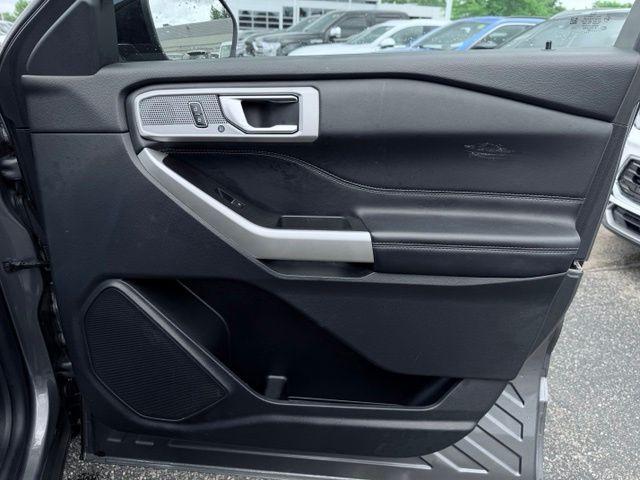 used 2022 Ford Explorer car, priced at $26,304
