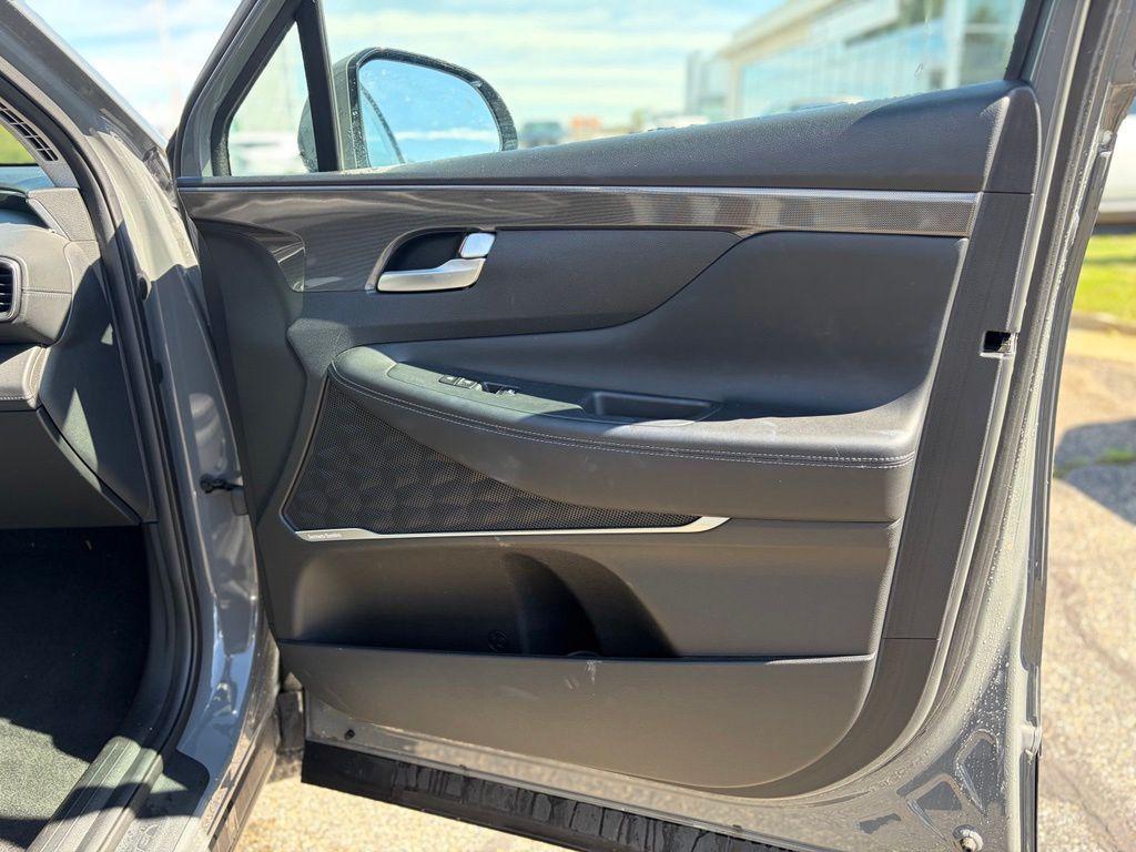 used 2023 Hyundai Santa Fe car, priced at $27,129
