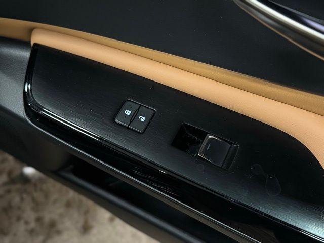used 2023 Lexus ES 350 car, priced at $36,000