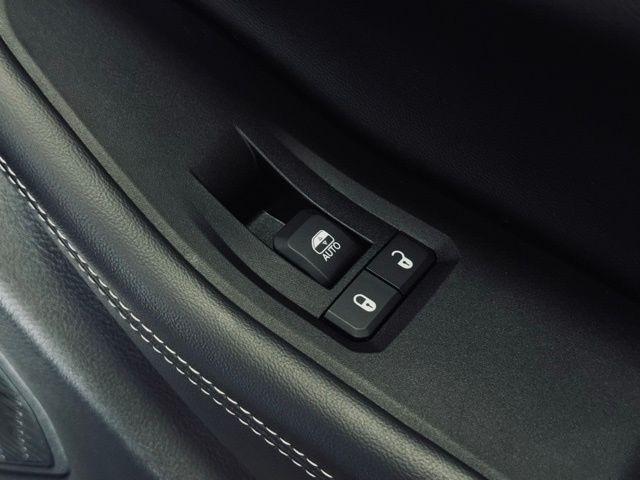 used 2023 Jeep Grand Cherokee car, priced at $28,000