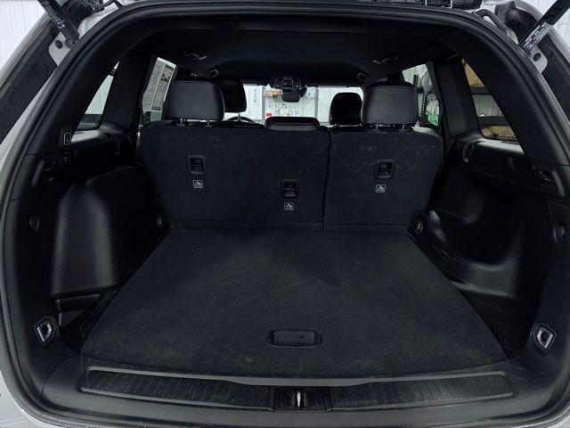 used 2025 Jeep Grand Cherokee car, priced at $34,047