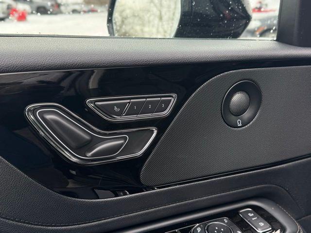 new 2026 Lincoln Aviator car