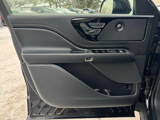 new 2026 Lincoln Aviator car