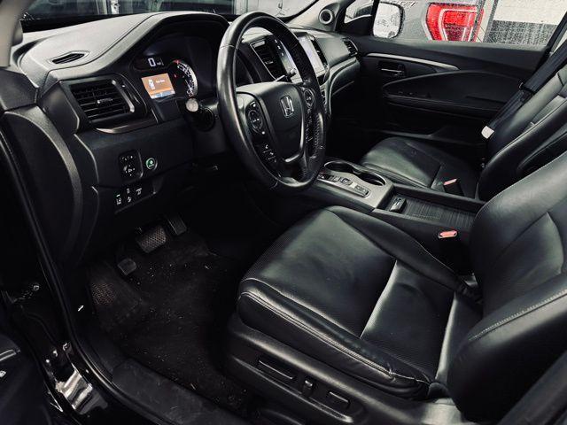 used 2023 Honda Ridgeline car, priced at $33,000
