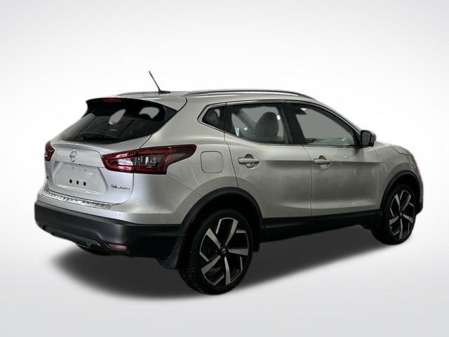 used 2022 Nissan Rogue Sport car, priced at $22,304