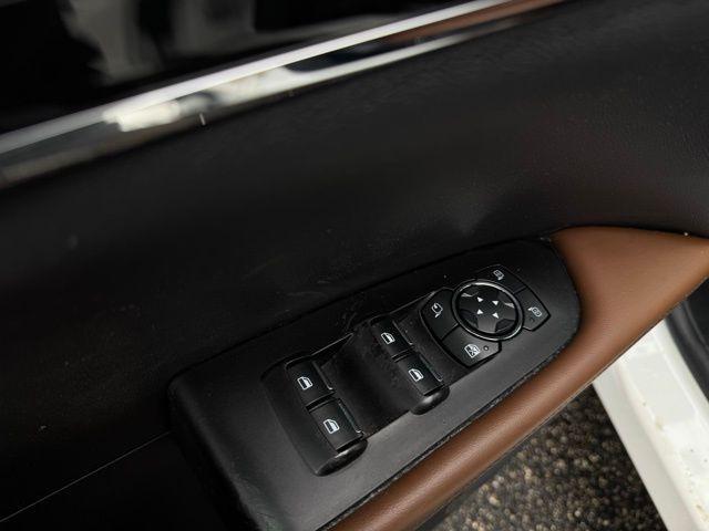 used 2023 Lincoln Nautilus car, priced at $35,500