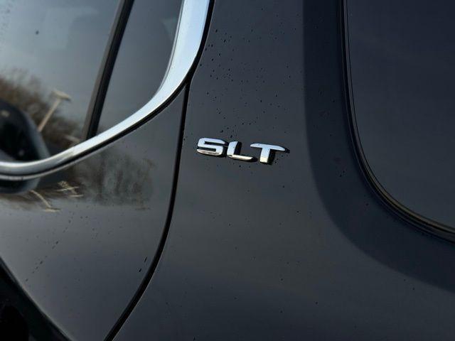 used 2023 GMC Acadia car, priced at $30,000