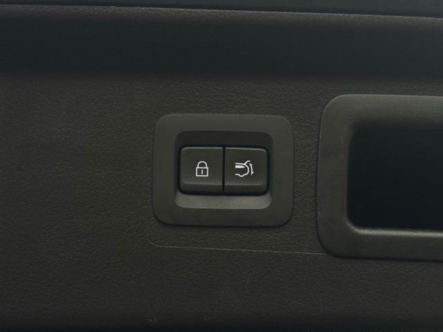 used 2024 Mazda CX-50 car, priced at $23,476