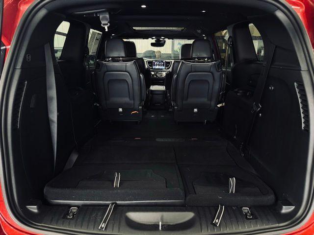 used 2025 Chrysler Pacifica car, priced at $38,289